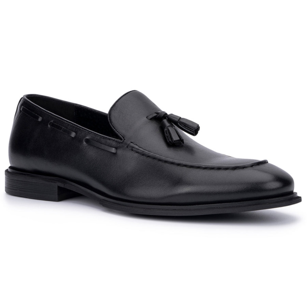 Lord & Taylor Black Leather Tassel Loafers